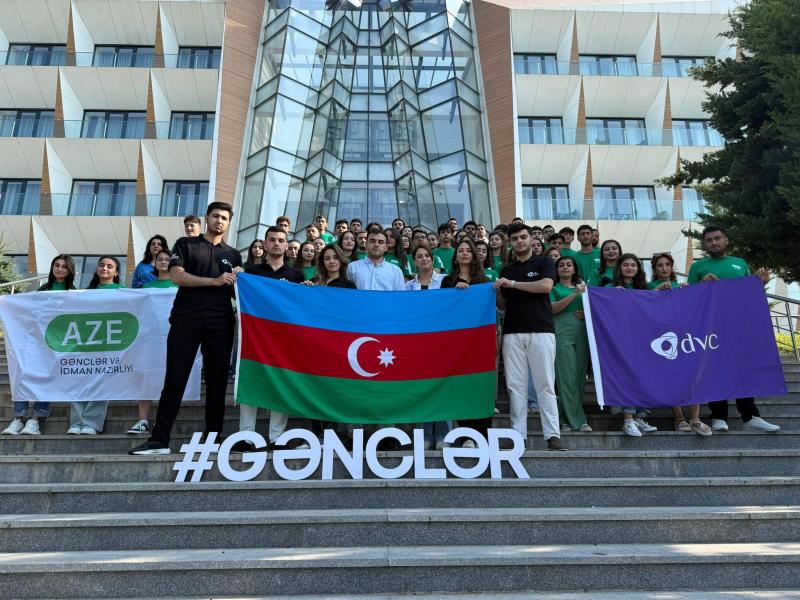 GƏNCLƏR DÜŞƏRGƏSİ KEÇİRİLİB